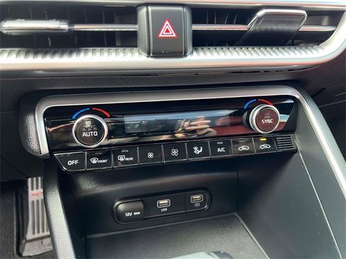 Used 2023 Kia K5 GT-Line image 20