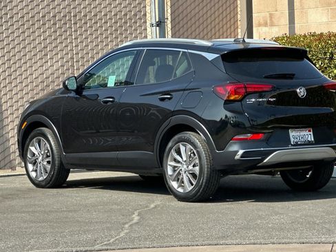Certified 2022 Buick Encore GX Essence w/ Experience Buick Package image 6
