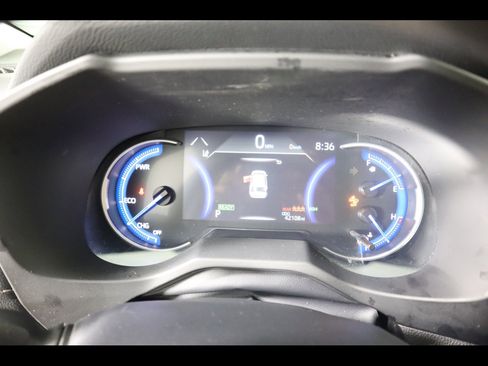 Used 2025 Toyota RAV4 XLE image 27