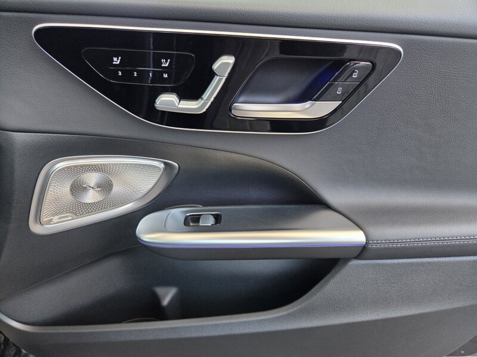 New 2026 Mercedes-Benz C 300 Sedan image 18