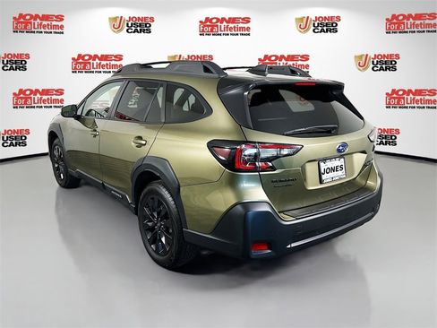Certified 2025 Subaru Outback Onyx Edition XT image 2