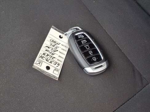 Used 2023 Hyundai Elantra SEL w/ Convenience Package image 26