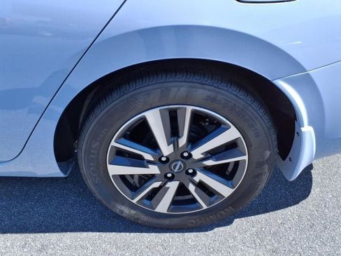 New 2025 Nissan Versa SV w/ Trunk Package image 4