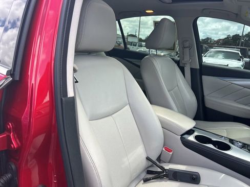 Used 2022 INFINITI Q50 Luxe w/ Cargo Package AWD/4WD image 21