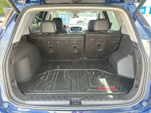 Used 2022 GMC Terrain SLT w/ Infotainment Package II image 48