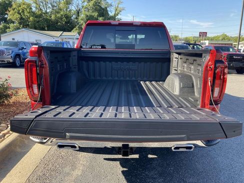 New 2026 GMC Sierra 1500 SLT w/ SLT Premium Package image 11