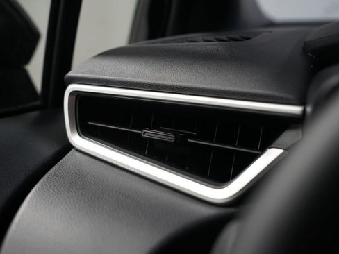 New 2026 Toyota Corolla SE image 25