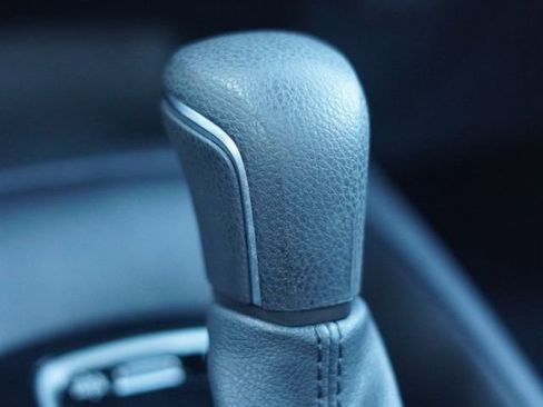 Used 2024 Toyota Corolla SE image 31