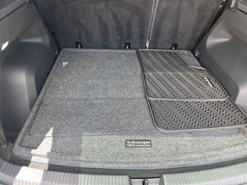 Certified 2026 Volkswagen Atlas Cross Sport SE w/ Panoramic Sunroof Package AWD/4WD image 29
