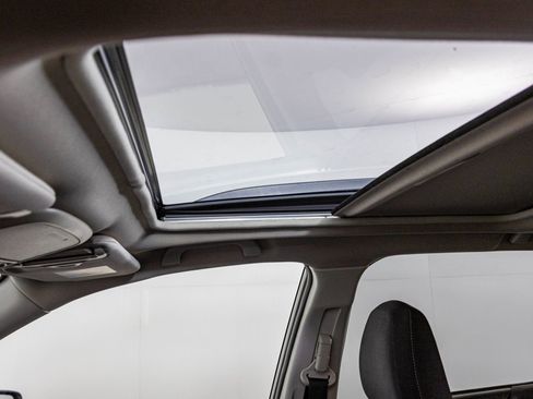 Used 2021 Subaru Forester Premium w/ Popular Package #1 image 25