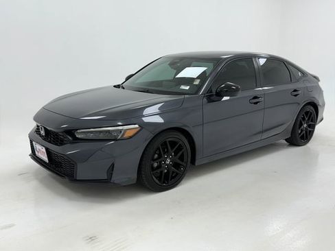 Used 2025 Honda Civic Sport image 5