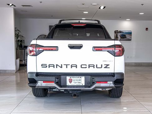 Used 2024 Hyundai Santa Cruz Limited AWD/4WD image 13