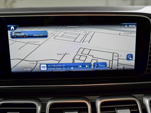 Certified 2024 Mercedes-Benz GLS 450 4MATIC image 21