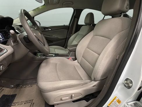 Used 2016 Chevrolet Cruze LT w/ Convenience Package FWD image 20