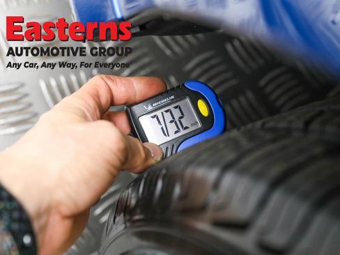 Used 2019 Toyota Camry LE image 28