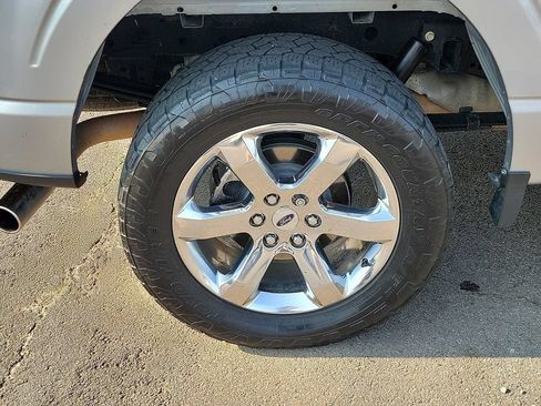 Used 2023 Ford F150 Lariat AWD/4WD image 7