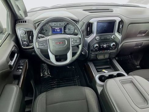 Used 2020 GMC Sierra 1500 Elevation w/ Elevation Value Package image 19