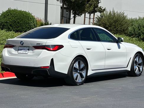 Used 2025 BMW i4 eDrive40 w/ Driving Assistance Package image 5