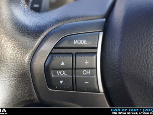 Used 2011 Acura TSX w/ Technology Package image 11