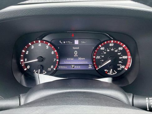 Used 2022 Nissan Frontier PRO-4X w/ Pro-4X Premium Package image 11