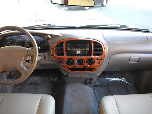 Used 2002 Toyota Tundra Limited RWD image 50