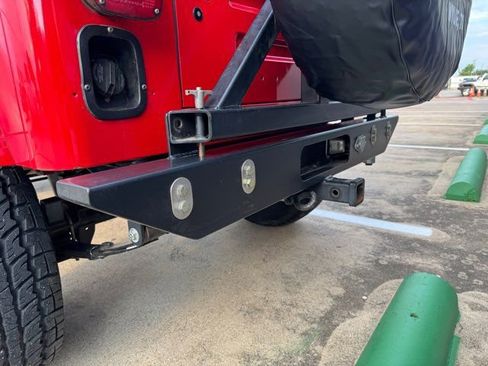 Used 1995 Jeep Wrangler SE image 9