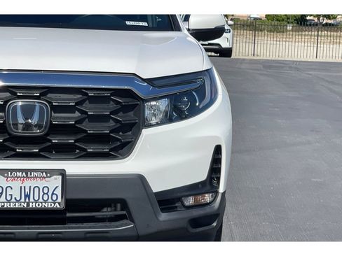 Used 2023 Honda Passport EX-L image 19