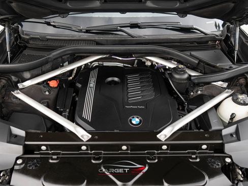 Used 2021 BMW X7 xDrive40i w/ M Sport Package image 57