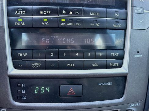 Used 2009 Lexus IS 350 RWD image 30