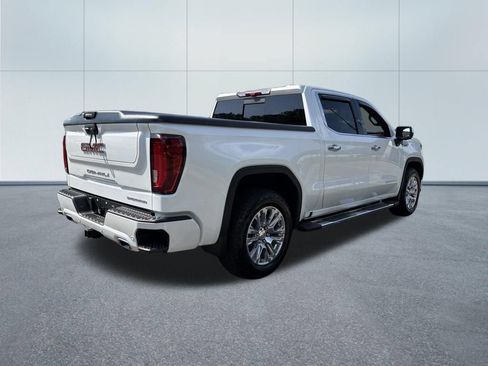 Used 2025 GMC Sierra 1500 Denali w/ Technology Package AWD/4WD image 5