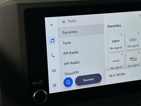 Used 2024 Toyota Tacoma TRD Off-Road image 26