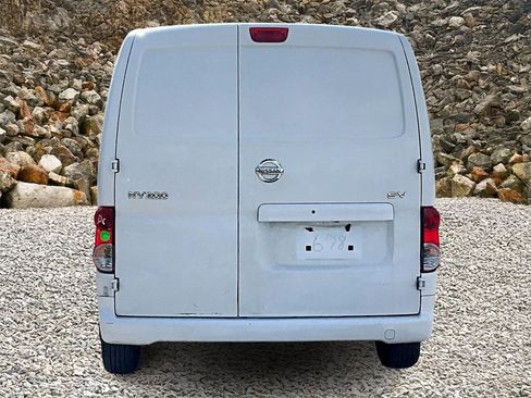 Used 2015 Nissan NV200 SV w/ Technology Package image 4