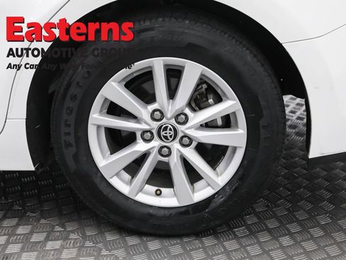 Used 2025 Toyota Camry LE image 33