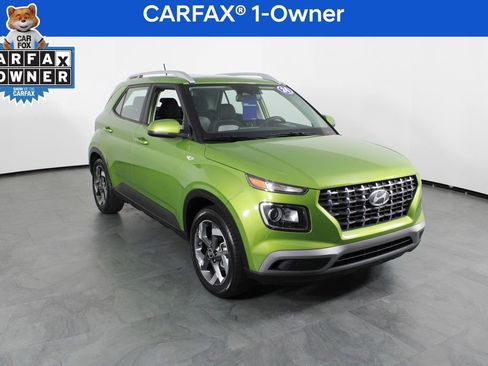 Certified 2024 Hyundai Venue SEL image 5