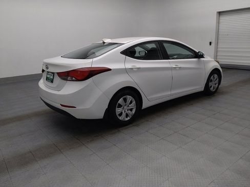 Used 2016 Hyundai Elantra SE FWD image 10