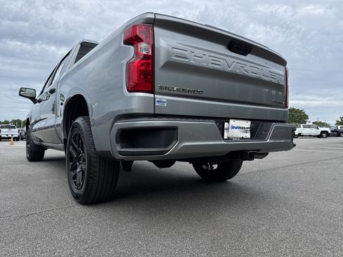 Used 2025 Chevrolet Silverado 1500 Custom RWD image 8