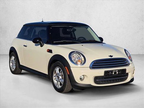 Used 2013 MINI Cooper Hardtop image 3
