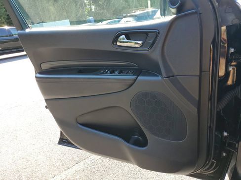 Used 2025 Dodge Durango GT AWD/4WD image 31