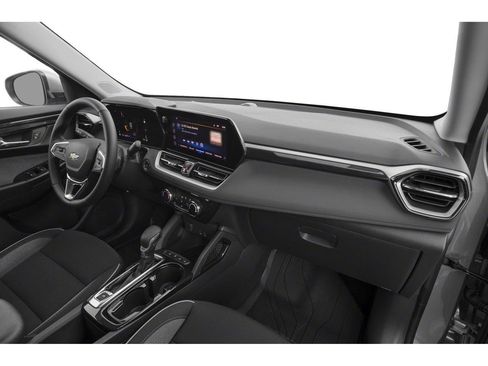 Used 2025 Chevrolet TrailBlazer LT w/ Driver Confidence Package AWD/4WD image 11
