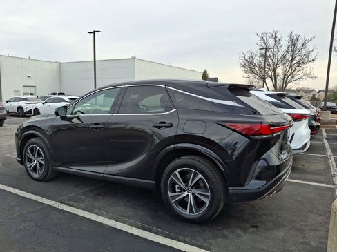 Used 2025 Lexus RX 350 Premium w/ Convenience Package image 2