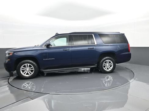 Used 2017 Chevrolet Suburban LT AWD/4WD image 5