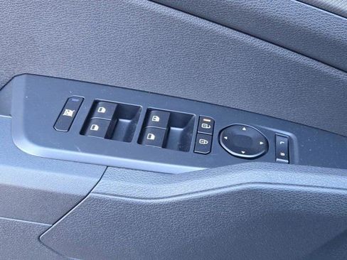 New 2026 Kia Sportage S image 25