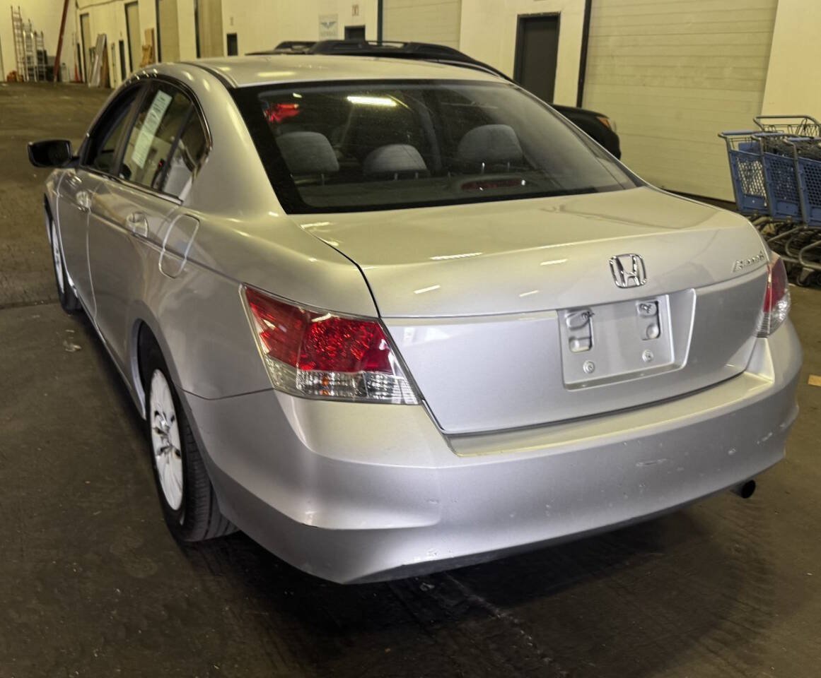 Used 2009 Honda Accord LX image 7
