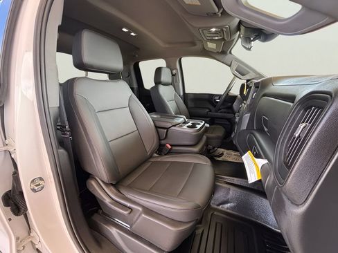 Used 2023 Chevrolet Silverado 1500 W/T RWD image 3