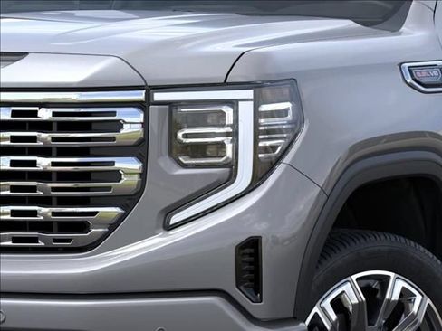 New 2026 GMC Sierra 1500 Denali w/ Denali Reserve Package AWD/4WD image 10