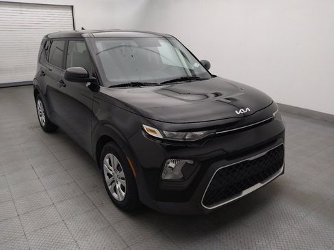 Used 2022 Kia Soul LX FWD image 13