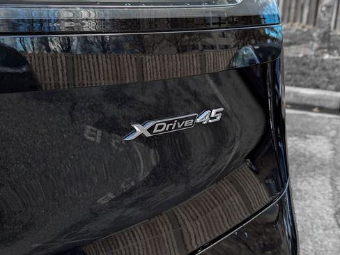 Used 2026 BMW iX xDrive45 image 7