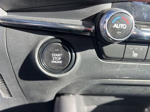 Used 2024 MAZDA MAZDA3 s image 17
