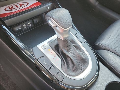 Used 2021 Kia Forte EX image 16