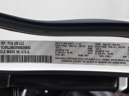 Used 2022 Jeep Grand Cherokee L Limited RWD image 49